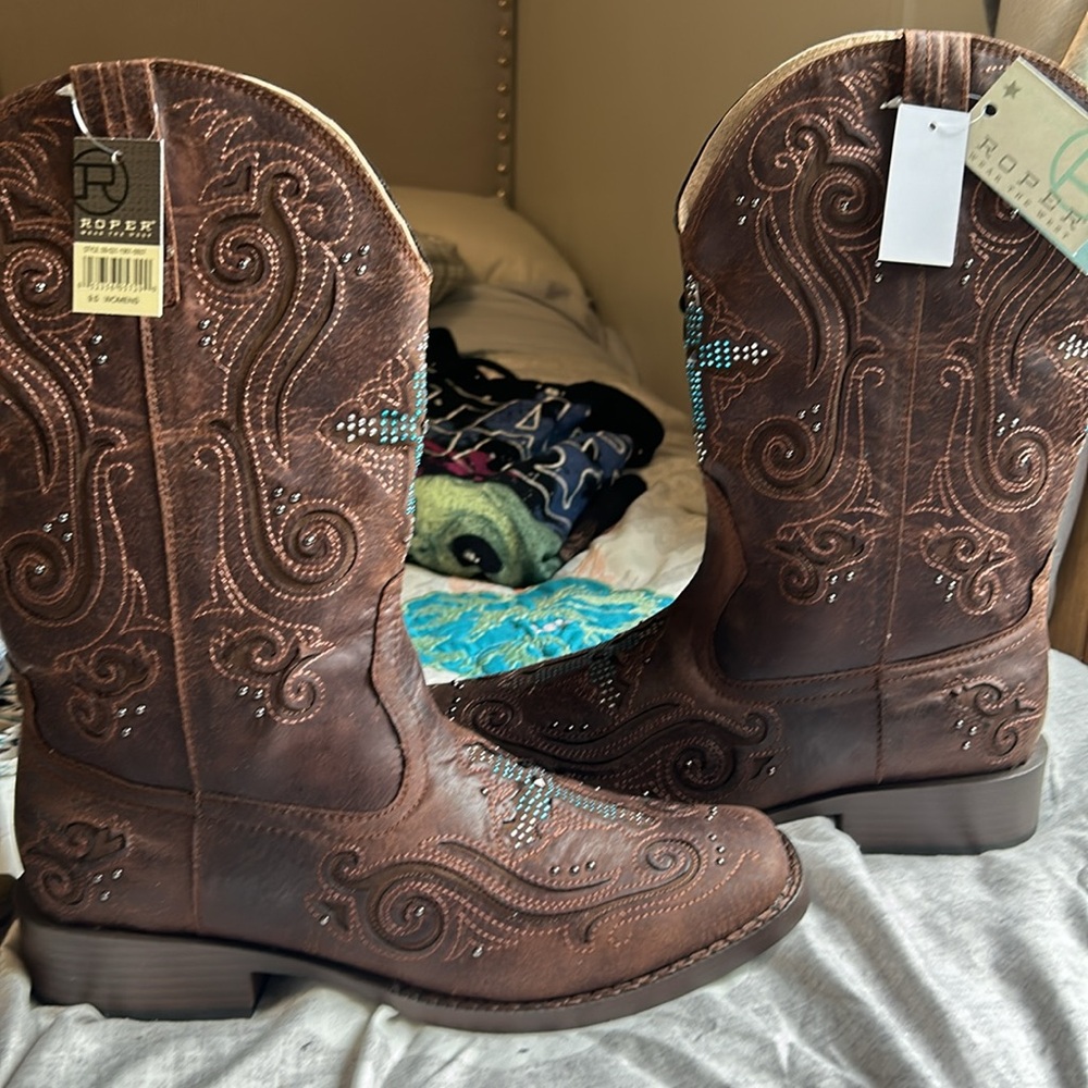 Roper Boots